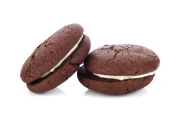 can dogs eat whoopie pie